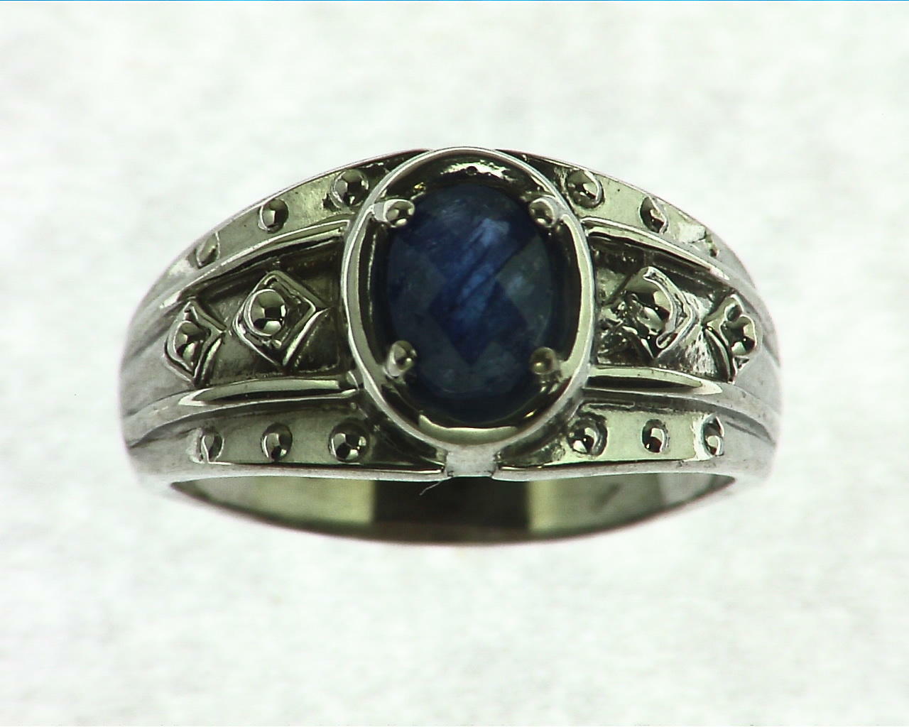 Blue Sapphire Antique Sterling Silver Ring 1