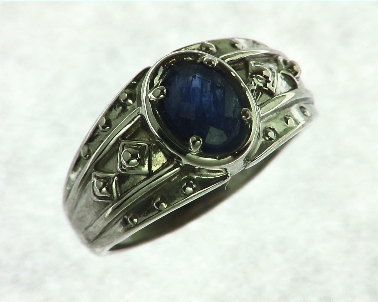 Blue Sapphire Antique Sterling Silver Ring 3