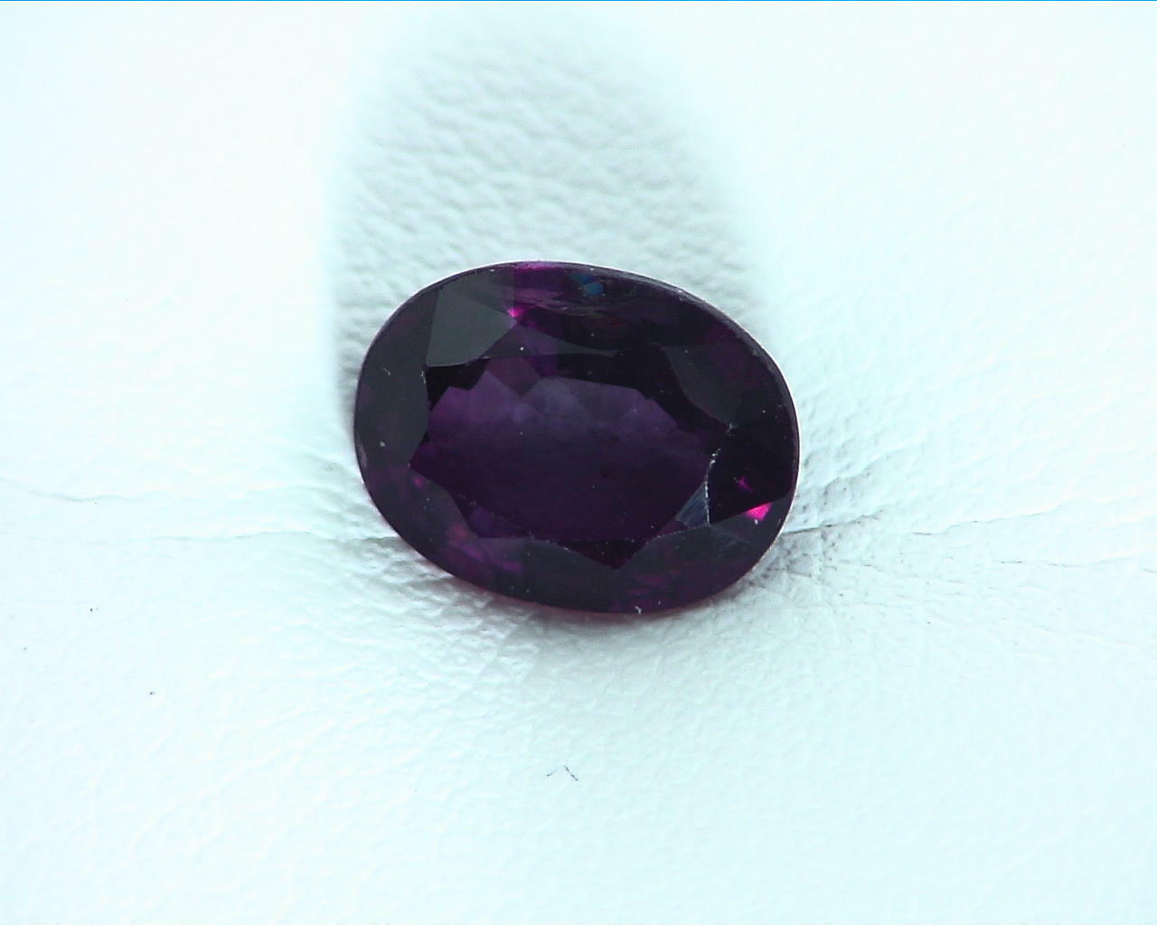 Sapphire Purple, Color Change Natural (Sri Lanka)