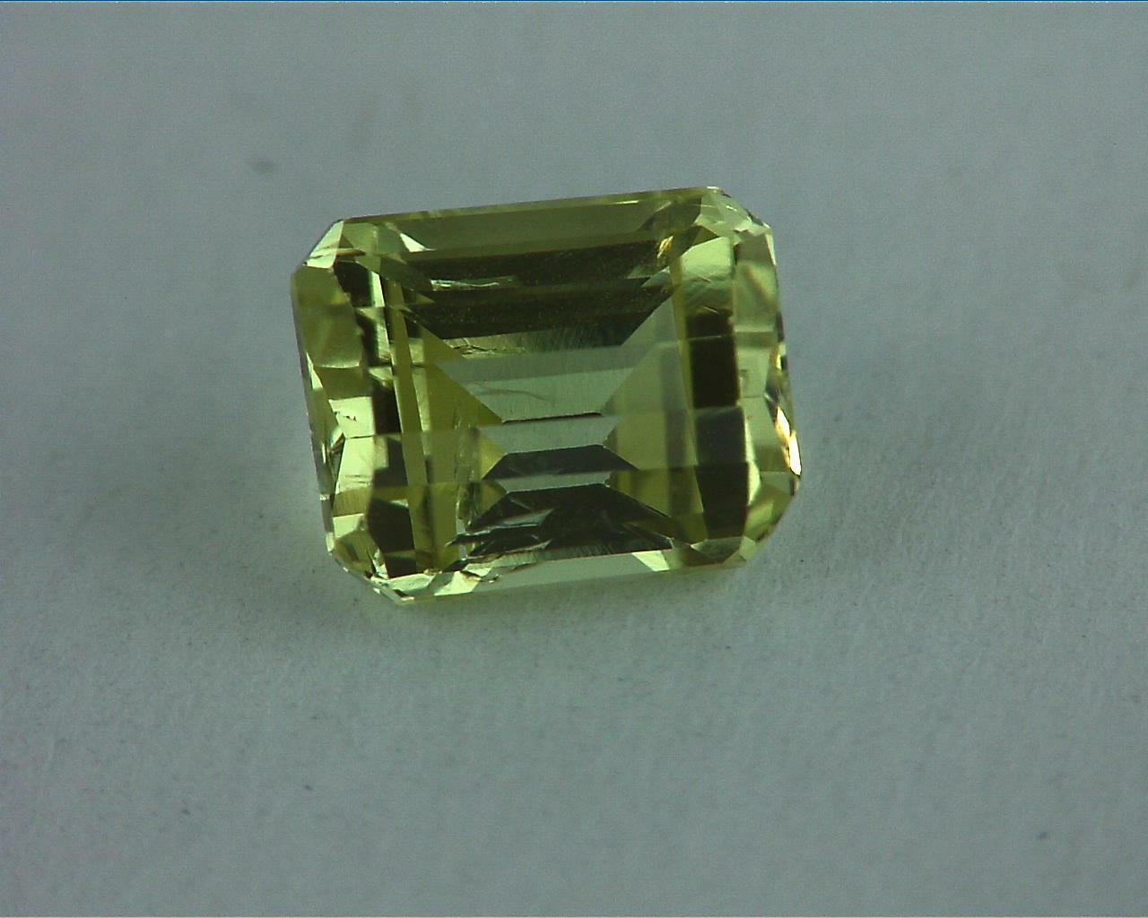 Sphine Faceted Natural Genuine Gemstone GRG726 7