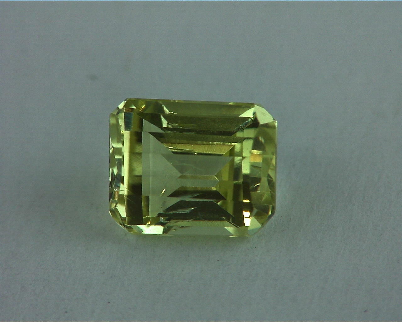 Sphine Faceted Natural Genuine Gemstone GRG726 8