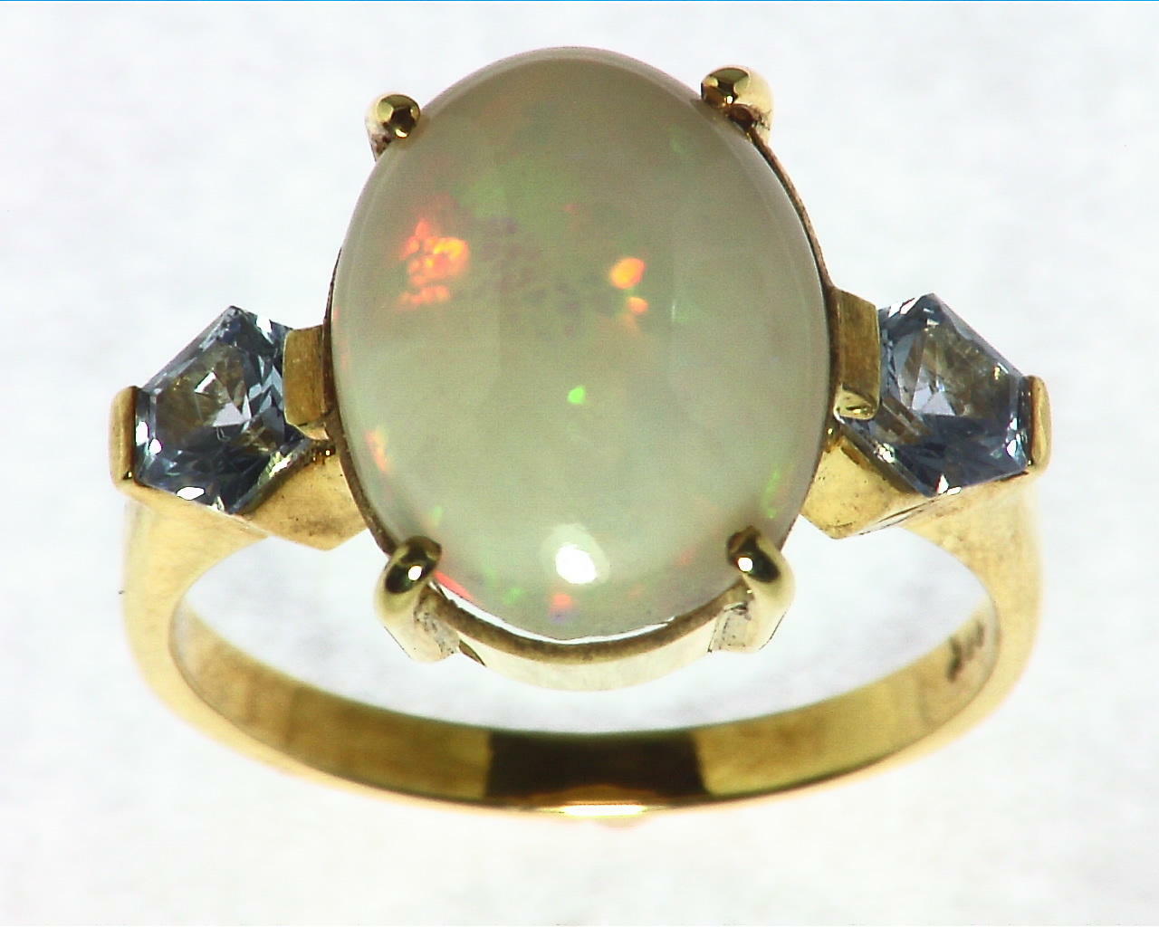 Opal Natural Genuine Gemstone set in 14kt yellow Gold Lady,s Ring RFK,297 4