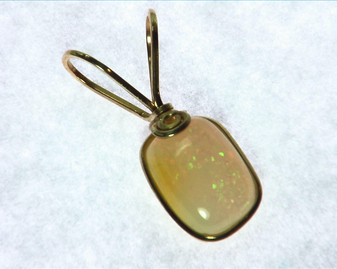 Ethiopian Opal Pendent 5
