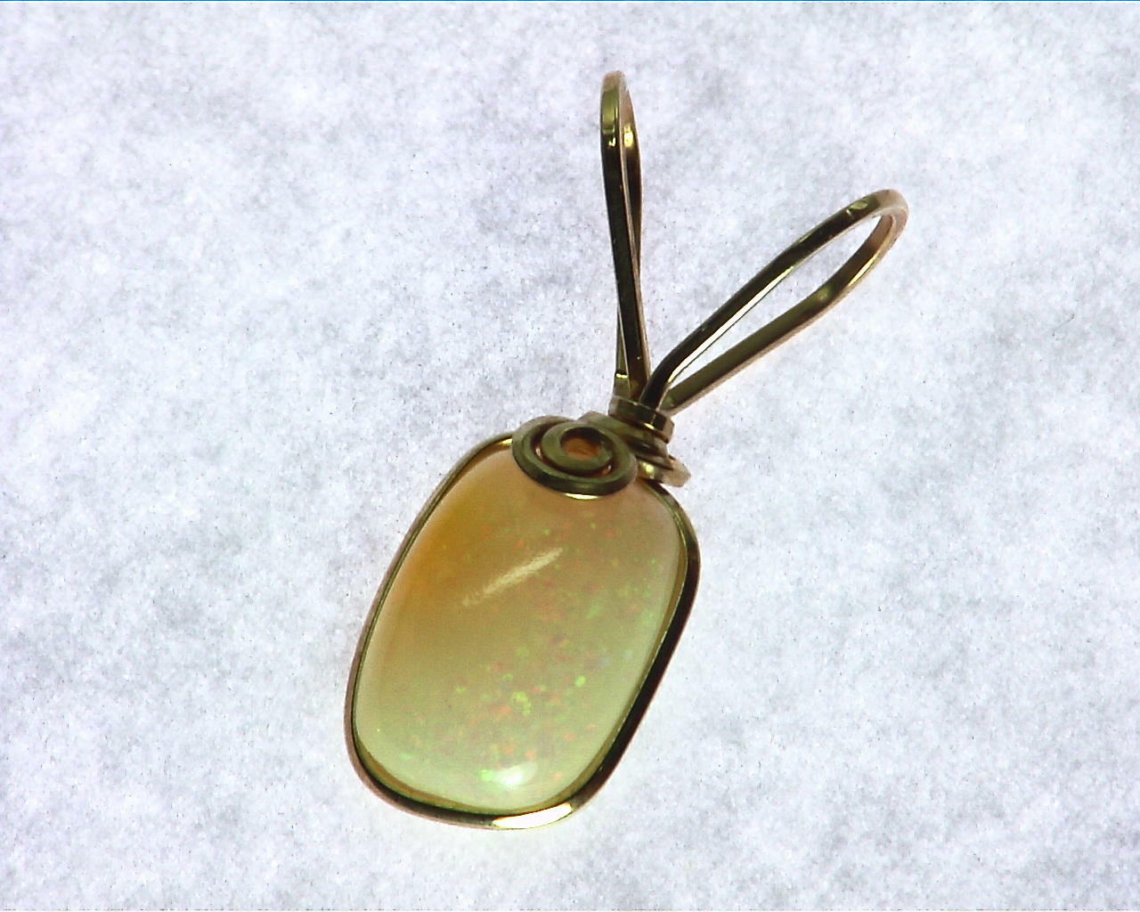 Ethiopian Opal Pendent 2