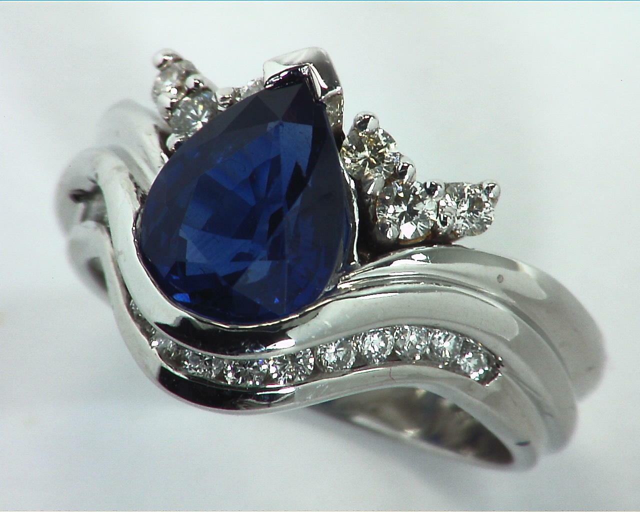 Blue Ceylon Sapphires Engagement Ring 18kt Lady,s Ring RFK,307 6