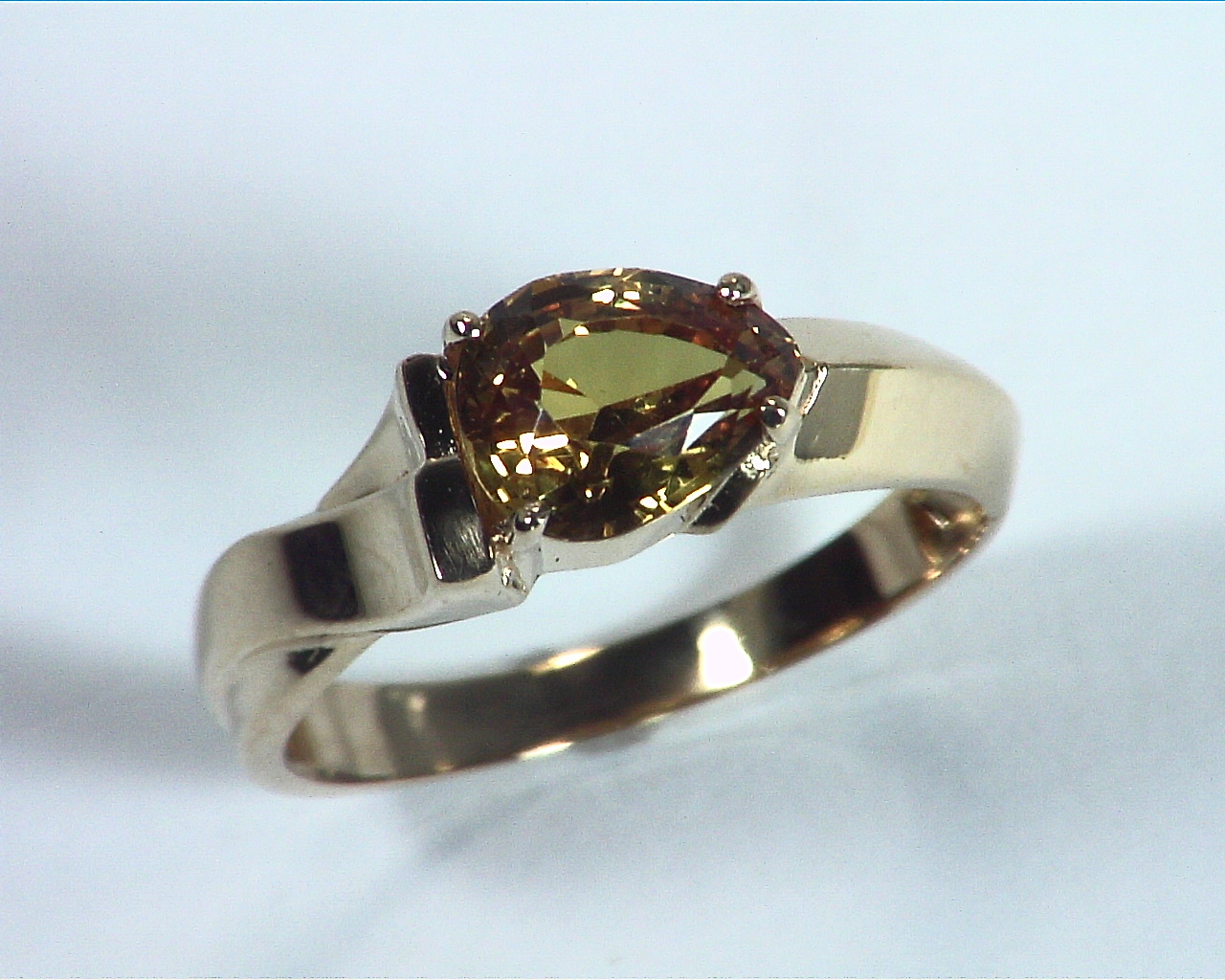 Yellow Sapphire Golden Color,Gemstone Lady,s Gold Ring RFK,363 2