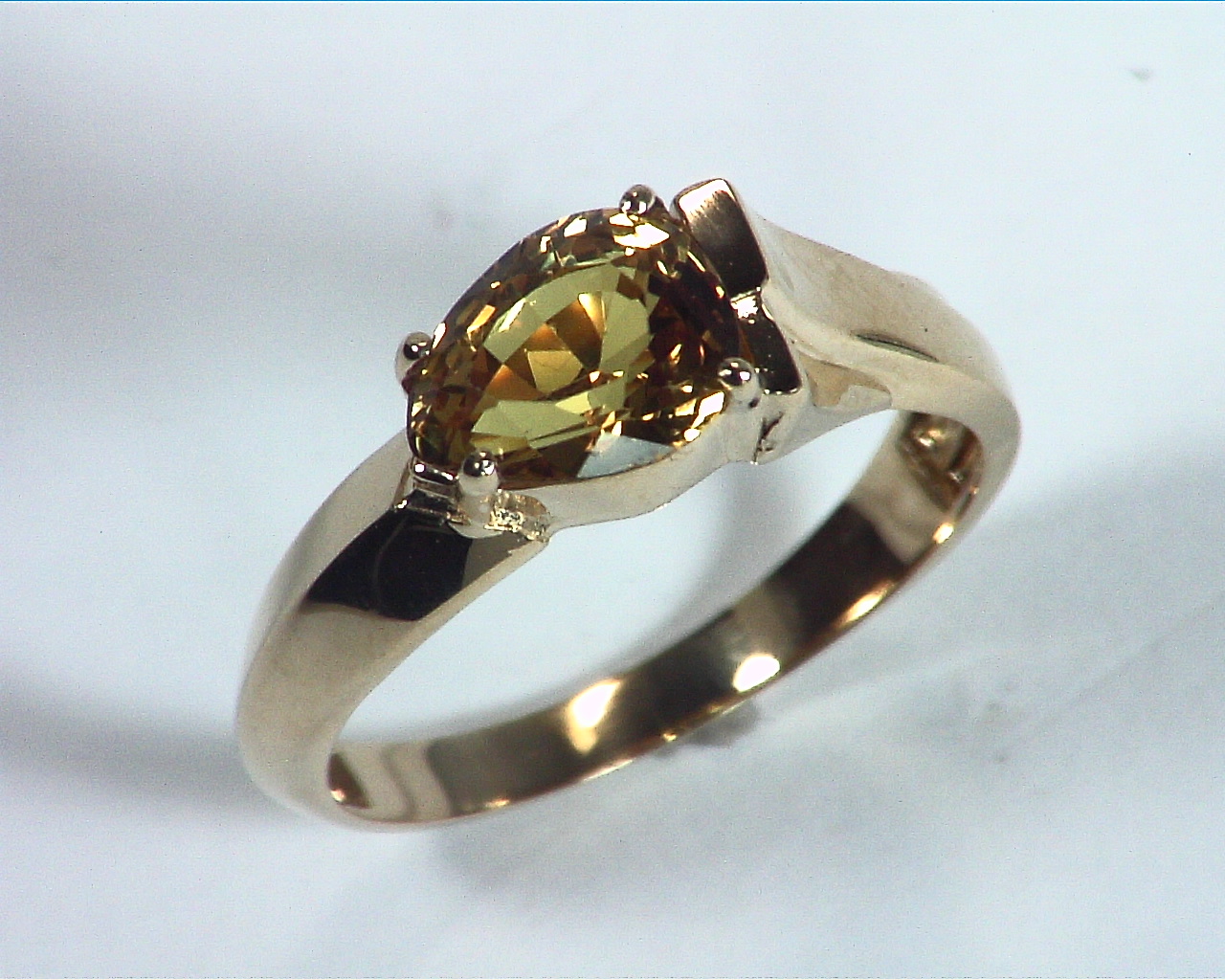 Yellow Sapphire Golden Color,Gemstone Lady,s Gold Ring RFK,363 5