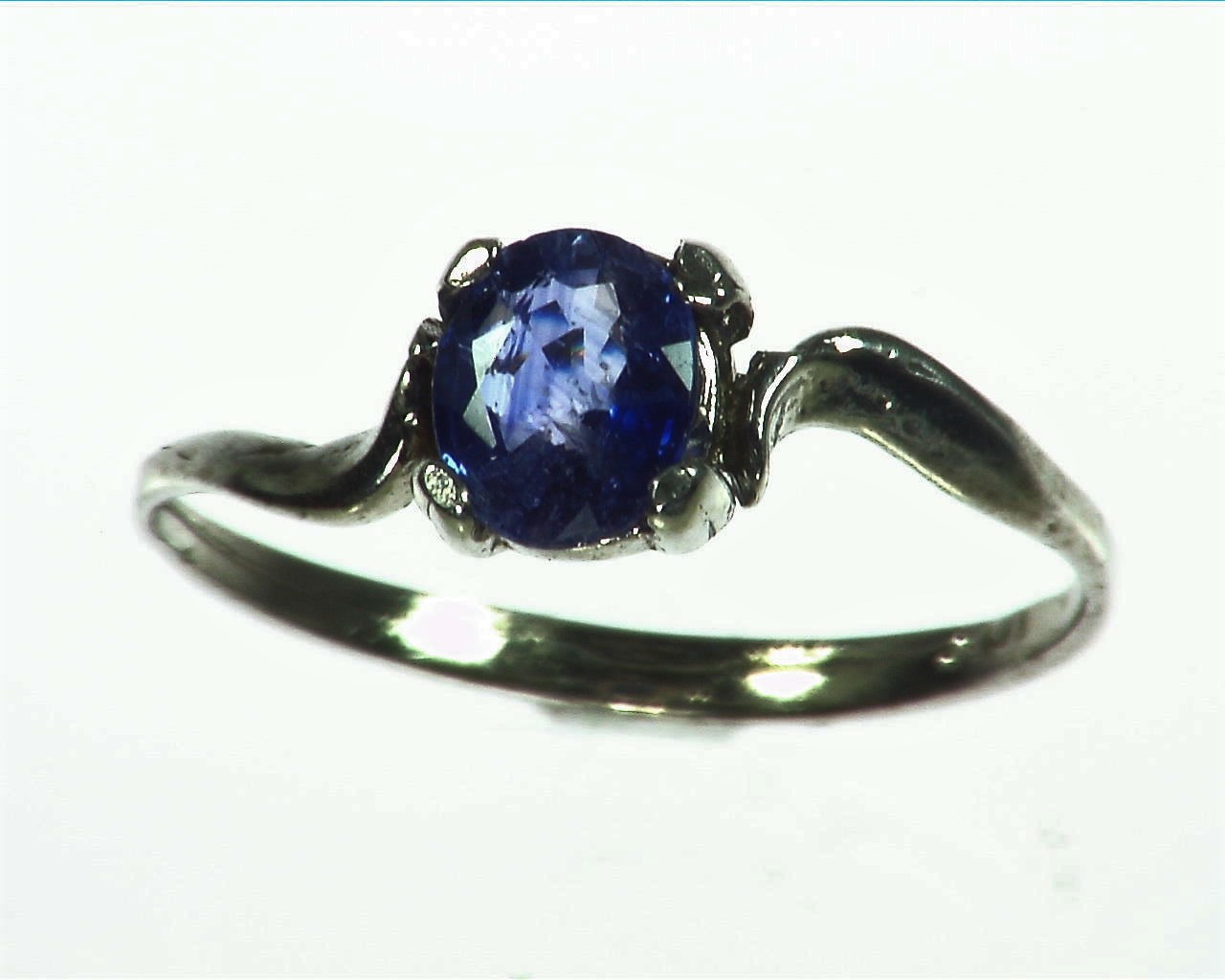 Blue Sapphire Natural Genuine Gemstone Set in Sterling Silver Ring RSS1039 2