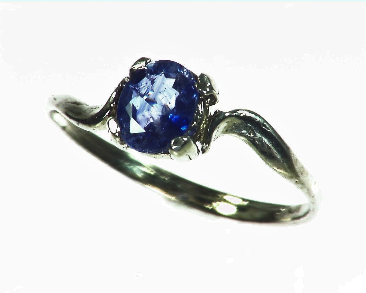 Blue Sapphire Natural Genuine Gemstone Set in Sterling Silver Ring RSS1039 3