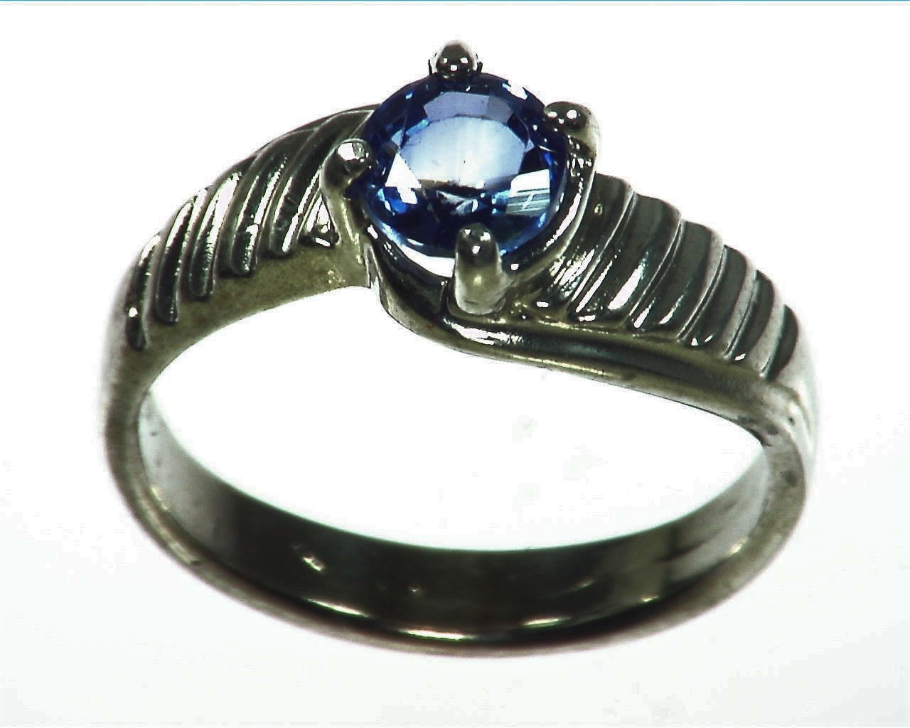Blue Sapphire Natural Genuine Gemstone Set in Sterling Silver Lady,s Ring RSS1042 5