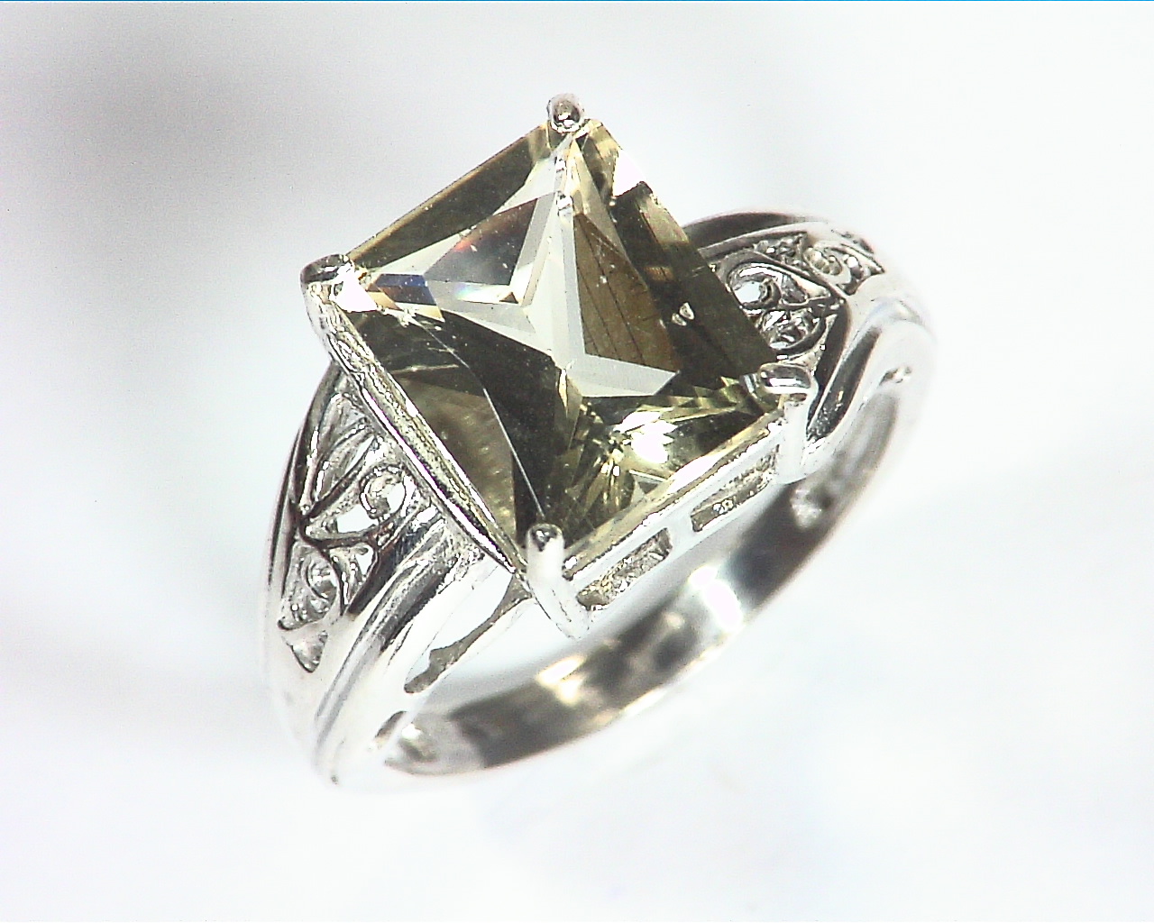 Labradorite Natural genuine gemstone set in Sterling Silver Ring,540 5