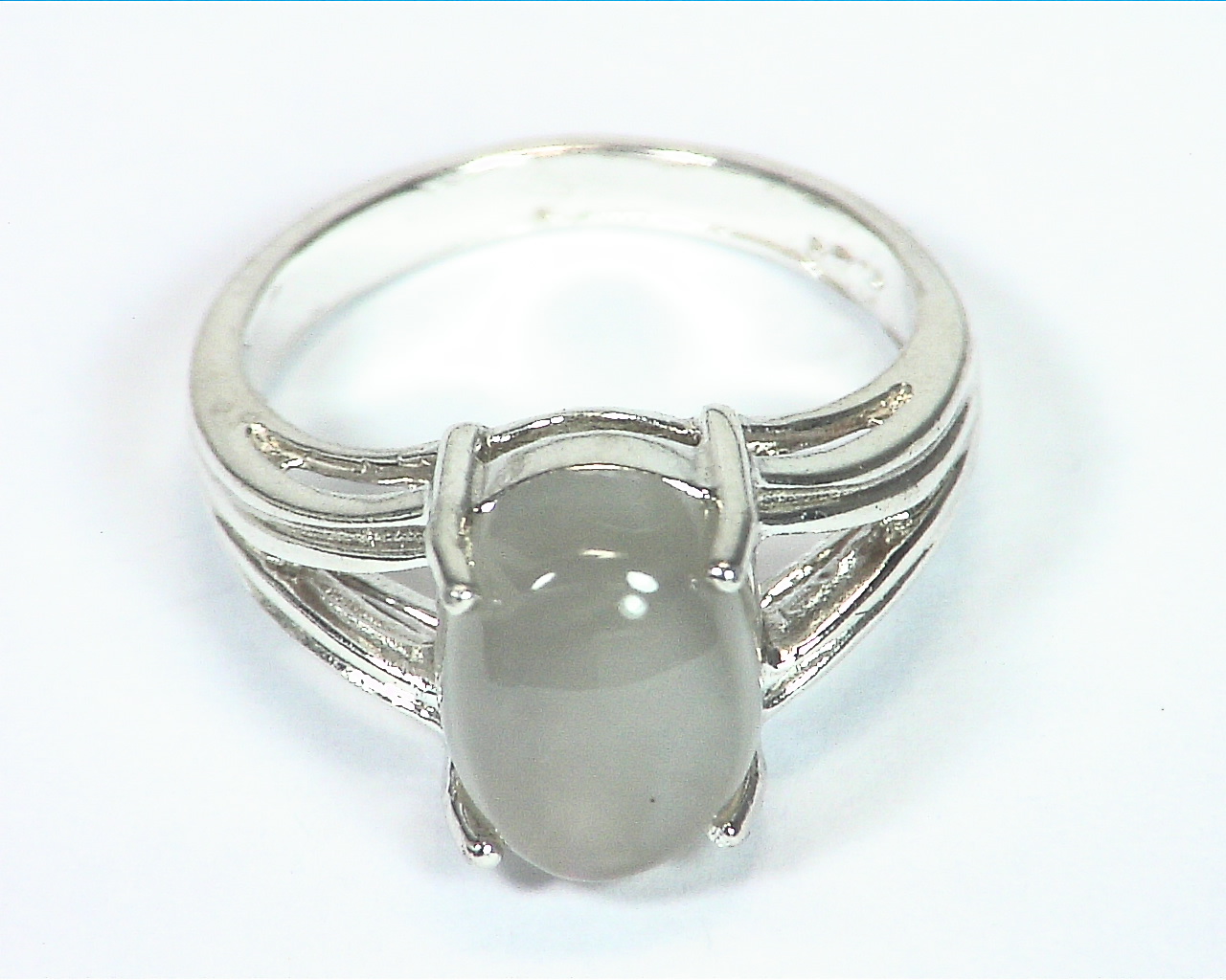 Moonstone Natural Genuine Gemstone Sterling Silver Lady,s Ring RSS,614