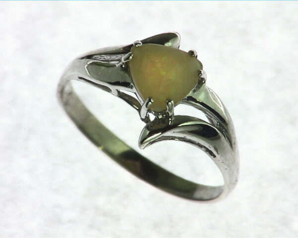 Opal Silver Ring RSS938C