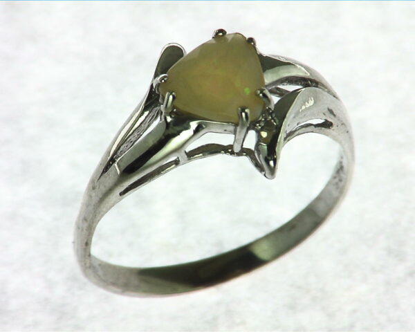 Opal Silver Ring RSS938F